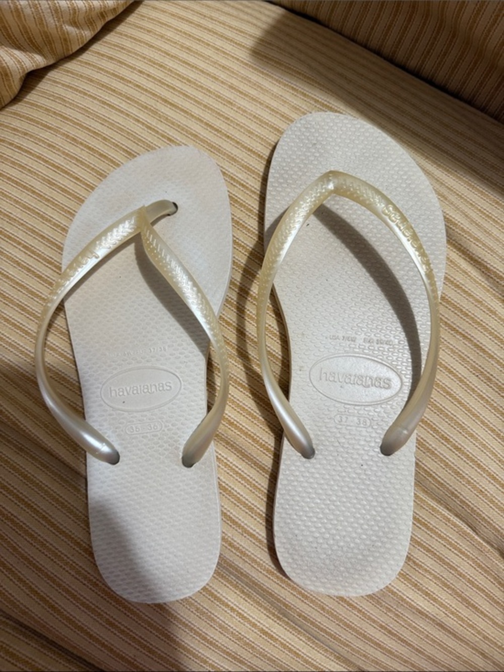 Havaianas Flip Flops Cream